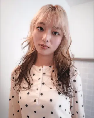 セミロング カラー デザイン/レイヤー Kaito🐩/栄のヘアスタイル