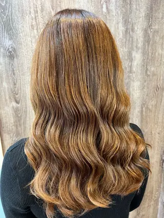 ロング カラー 🎄flowria 🎄花田圭一のヘアスタイル