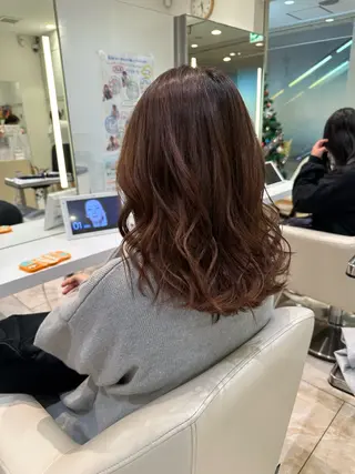 セミロング カラー 波巻パーマ/毛流れ パーマ☘️りゅうせいのヘアスタイル