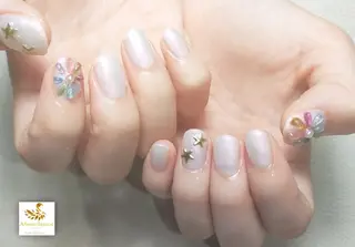 ショート ネイル 完全予約制個室サロン Abundancesのネイルデザイン