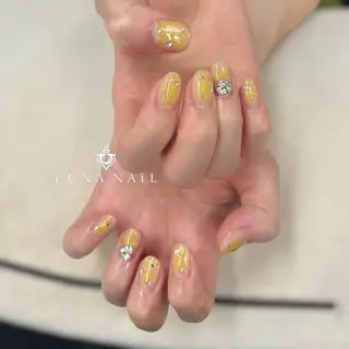 ネイル アトリエ　ミモザ所属・いまむら あかりのネイルデザイン