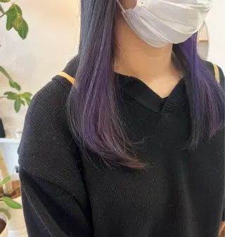 セミロング カドムラ モエのヘアスタイル