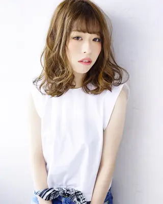 ミディアム セミロング パーマ 💎髪質改善💎 デザイナーshinのヘアスタイル