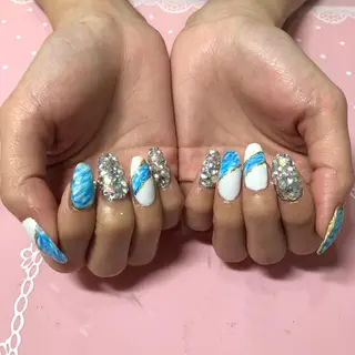 ミディアム ネイル 《LB》ラブリエ Nail&eyeのマツエク・マツパデザイン