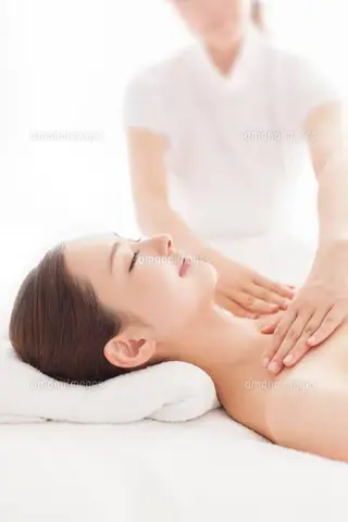 マツエク・マツパ POLA大阪堀江店所属・POLA大阪堀江店 小顔エステのエステ・リラクイメージ