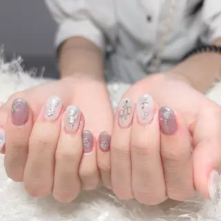ネイル マツエク・マツパ アイブロウ Nail&eye Belire 新宿のネイルデザイン