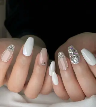 ネイル 相沢 さやかのネイルデザイン