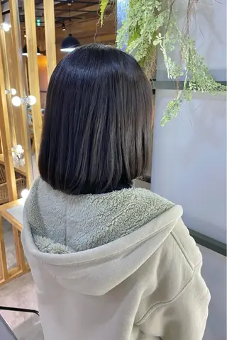 ミディアム 菊地 紗矢のヘアスタイル