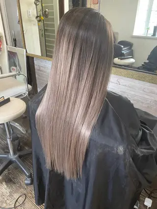 カラー 渡辺 健太のヘアスタイル