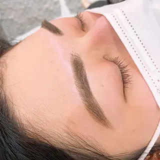 船津 仁美のマツエク・マツパデザイン