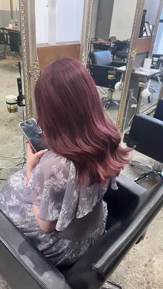 カラー 🖤西嶋　桃花🖤 エクステ/レイヤーのヘアスタイル