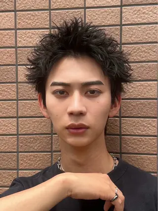 ショート パーマ キッズ フェザーパーマ浦和 スパイキーショートのヘアスタイル