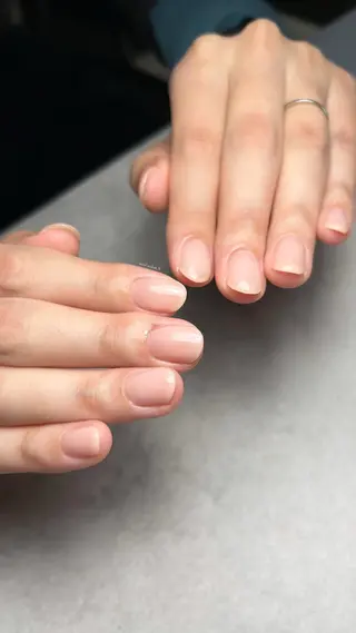 ネイル 関山 志乃のネイルデザイン