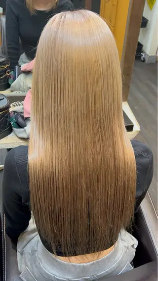 ロング LaLaMoana Rickyのヘアスタイル