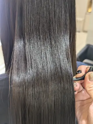 ロング 髪質改善/お呼ば れヘア/透明感カラーのヘアスタイル