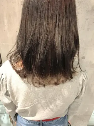 ミディアム カラー 髪質改善ｶﾗｰ ｹｱﾌﾞﾘｰﾁ/ﾀﾑのヘアスタイル