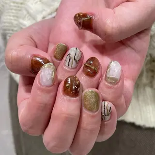 ネイル 淡色ネイル 🎀moeのネイルデザイン