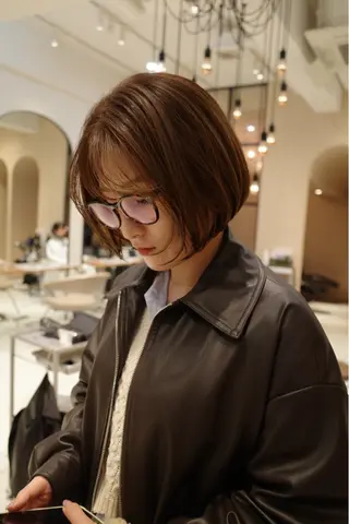 ショート MIKA/ボブ/ レイヤー/メンズのヘアスタイル