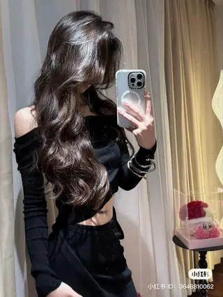 ロング カラー 韓国風暗髪ヘア🤍 🫧MIREIのヘアスタイル