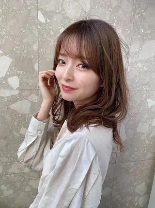 ロング カラー 個室サロンLOUIMADNA栄店所属・髪質改善美容師 個室サロン白金厚哉のヘアスタイル