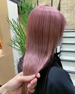 ロング カラー fameu / hinaの眉毛・アイブロウイメージ