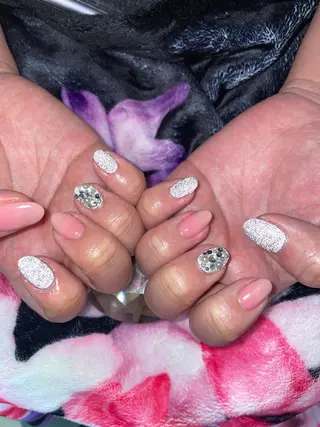 ネイル 近藤 美春のネイルデザイン