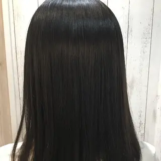 セミロング カラー パーマ 金崎 新吾のヘアスタイル