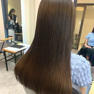 ロング 荻野 奈美のヘアスタイル
