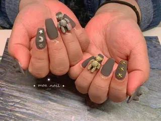 ネイル MOA NAIL所属・MoaNail🫶 Yoshiのネイルデザイン