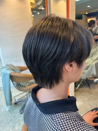 ショート うしだ かおるのヘアスタイル