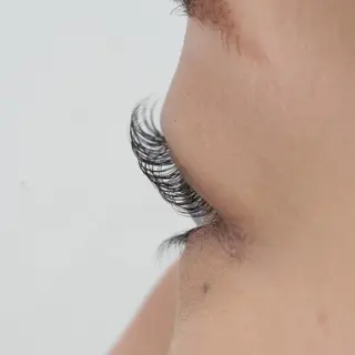 マツエク・マツパ 中尾 優の眉毛・アイブロウイメージ