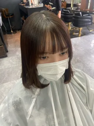 ミディアム 瀧下 唯のヘアスタイル