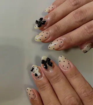 ネイル Nailsalon Olu所属・ネイリスト Nanaのネイルデザイン