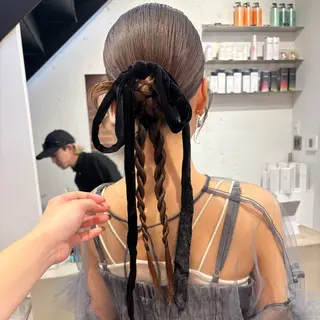 ロング ヘアアレンジ sity. 天神 大名所属・ブリーチなしカラー 暖色カラーのヘアスタイル