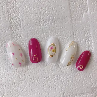 ネイル 西岡 杏のネイルデザイン