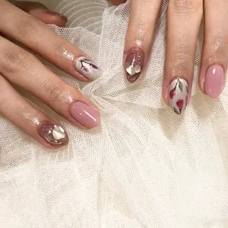 ネイル classic 新横浜所属・山田 暉のネイルデザイン