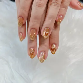 ネイル 根津 綾子のネイルデザイン