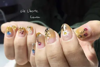 ネイル Elio所属・Elio 国泰寺のネイルデザイン