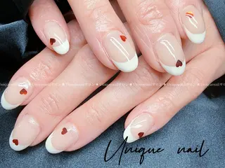 ネイル UniqueNail 長さだし専門店のネイルデザイン