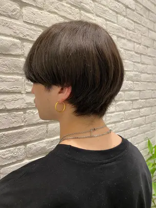 メンズ メンズ特化型美容師 栗山勇人のヘアスタイル