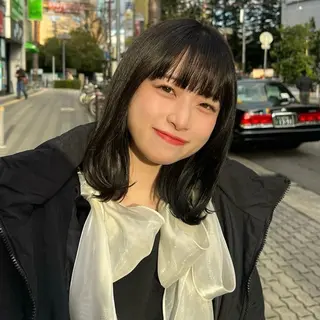 ミディアム カラー Neale. ユメのヘアスタイル