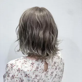 ミディアム 💎大人ハイライト 💎上杉一也💎のヘアスタイル