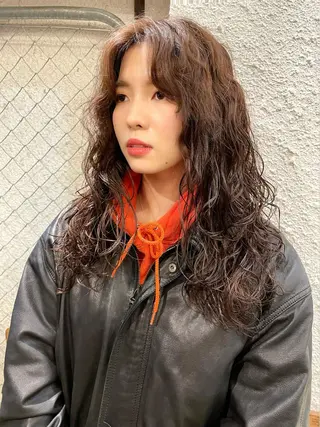 セミロング カラー パーマ ヘアアレンジ 〽️magico/ ウルフDaiki〽️のヘアスタイル