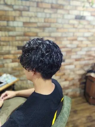 ショート パーマ 北林 弘展のヘアスタイル