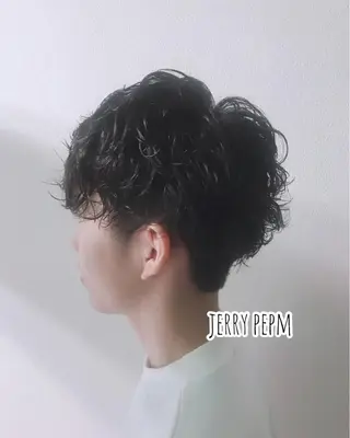 ミディアム カラー パーマ 年間1500人担当 代表　南一路のヘアスタイル