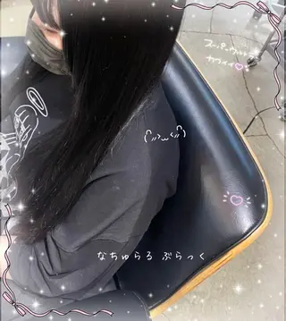 ロング カラー ZiRCO所属・oriha .のヘアスタイル