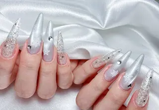 ネイル ネイルサロン Auraのネイルデザイン