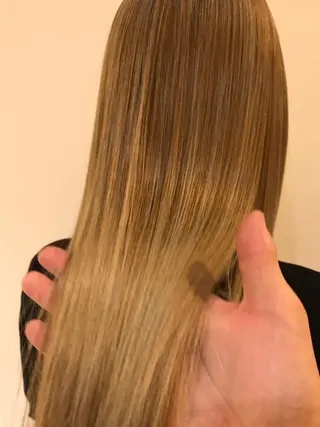 ロング カラー シールエクステ⭐️ オオミタクヤのヘアスタイル