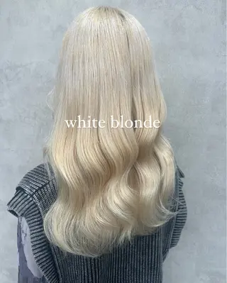 カラー 💎色落ち綺麗に白肌 ラベンダー💎りんのヘアスタイル