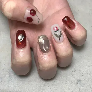 ネイル atelier　FIORITURA所属・FIORITURA aiのネイルデザイン